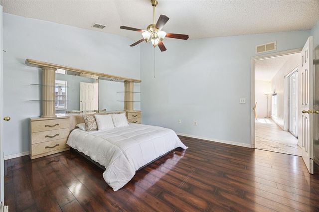 1020 S LAUREL AVENUE, Sanford, FL 32771