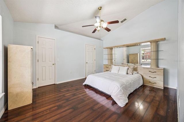 1020 S LAUREL AVENUE, Sanford, FL 32771