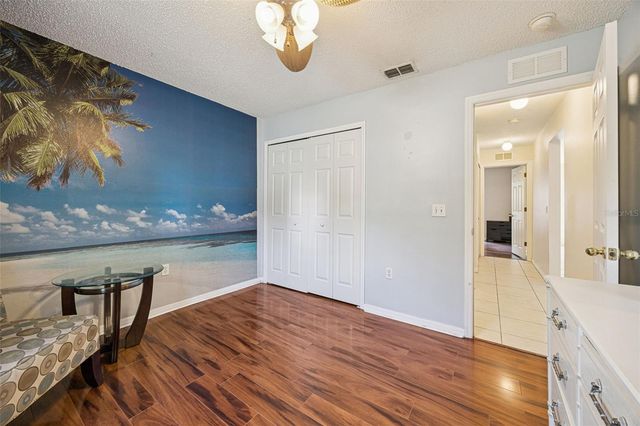 1020 S LAUREL AVENUE, Sanford, FL 32771