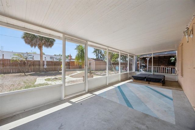 1020 S LAUREL AVENUE, Sanford, FL 32771