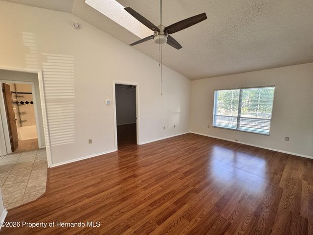 13455 White Plains Street, Spring Hill, FL 34609
