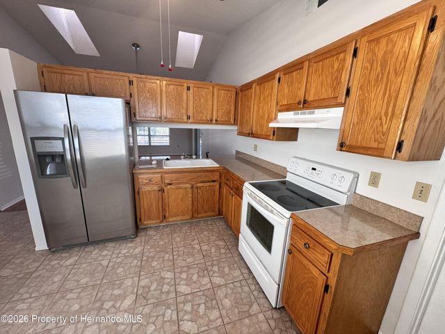 13455 White Plains Street, Spring Hill, FL 34609