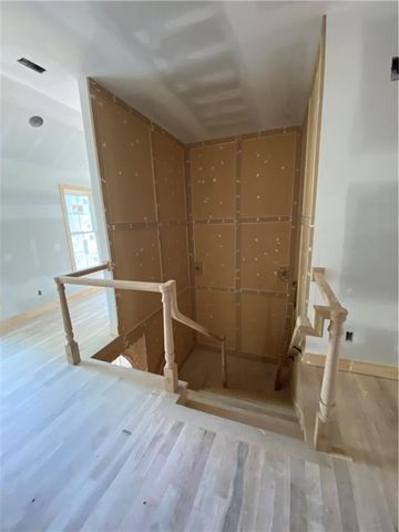 4406 W 71st Street, Prairie Village, KS 66208