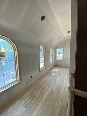 4406 W 71st Street, Prairie Village, KS 66208