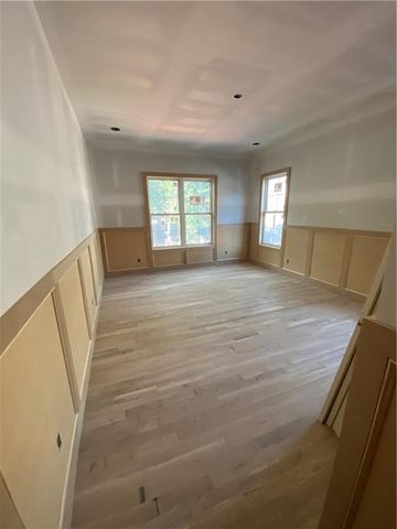 4406 W 71st Street, Prairie Village, KS 66208