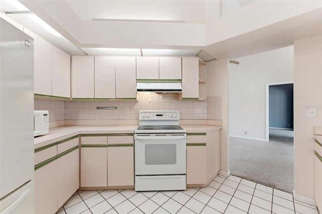 1763 PEBBLE HILL COURT, Palm Harbor, FL 34683