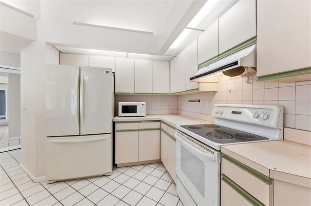 1763 PEBBLE HILL COURT, Palm Harbor, FL 34683