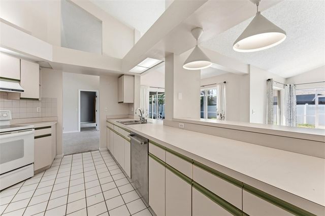 1763 PEBBLE HILL COURT, Palm Harbor, FL 34683