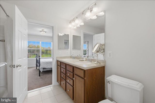 11950 STONEHOUSE VIEW CT, Lovettsville, VA 20180