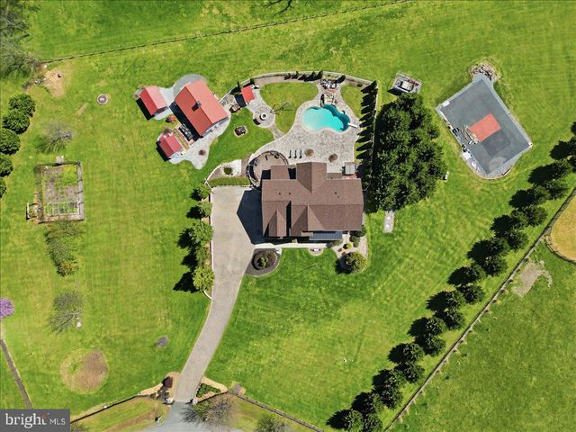 11950 STONEHOUSE VIEW CT, Lovettsville, VA 20180