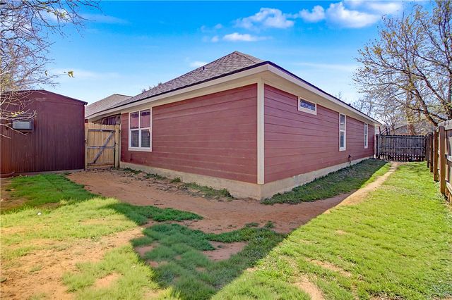 614 West 16TH, Bryan, TX 77803