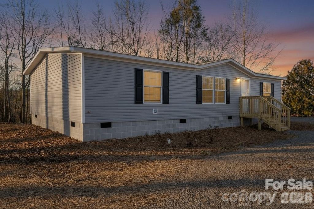 151 Mourning Dove Drive, Marion, NC 28752
