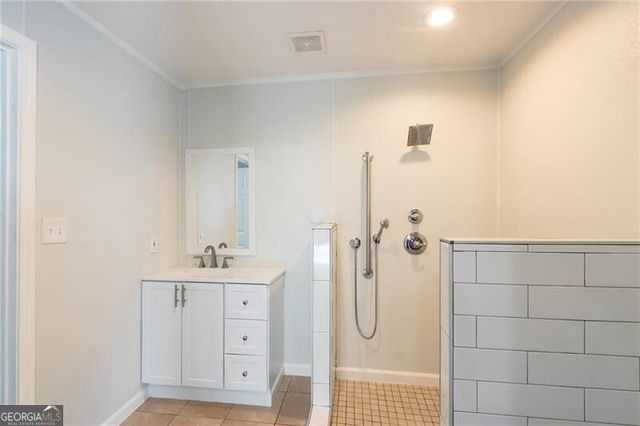 4715 S Lee Street, Buford, GA 30518