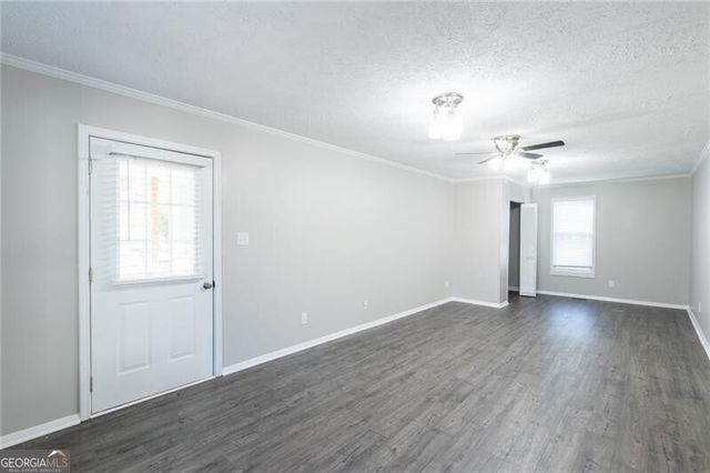 4715 S Lee Street, Buford, GA 30518