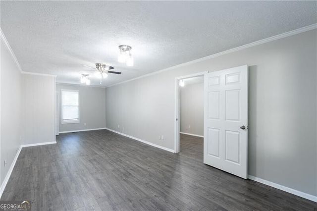 4715 S Lee Street, Buford, GA 30518