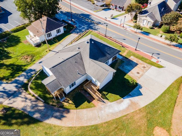 4715 S Lee Street, Buford, GA 30518