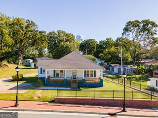 4715 S Lee Street, Buford, GA 30518