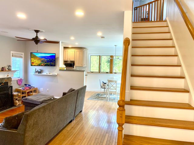 37 Newfane Road, New Fairfield, CT 06812