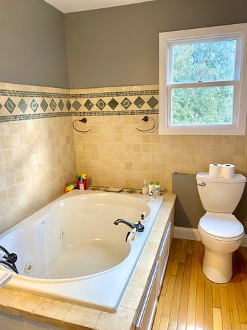 37 Newfane Road, New Fairfield, CT 06812