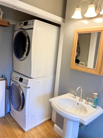 37 Newfane Road, New Fairfield, CT 06812