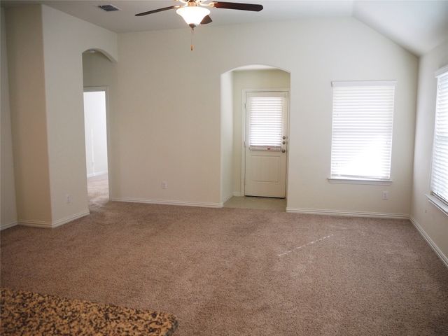 14832 Rocky Face Lane, Fort Worth, TX 76052