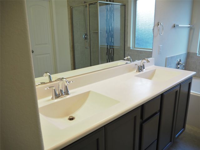 14832 Rocky Face Lane, Fort Worth, TX 76052