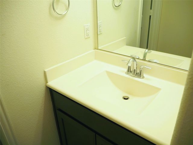 14832 Rocky Face Lane, Fort Worth, TX 76052