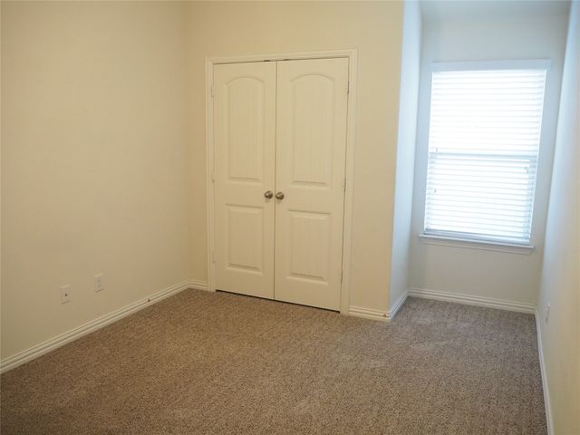 14832 Rocky Face Lane, Fort Worth, TX 76052
