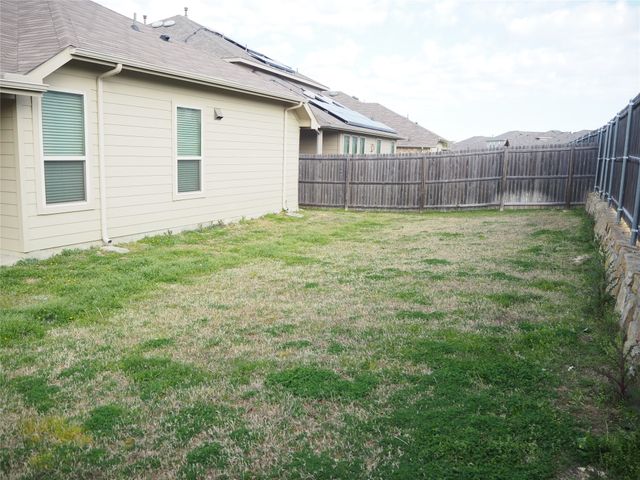 14832 Rocky Face Lane, Fort Worth, TX 76052