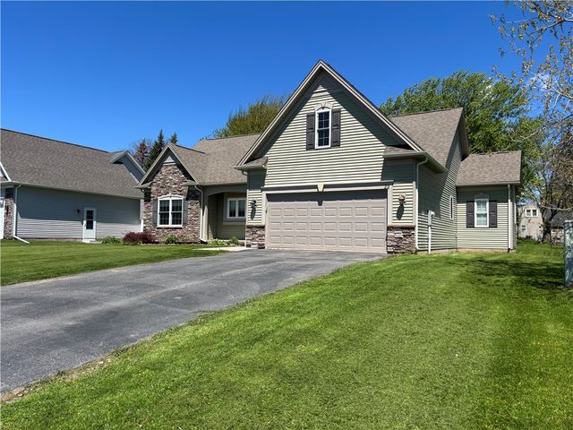 22 Cailyn Way, Sweden, NY 14420