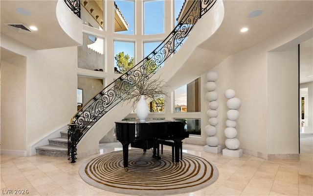 65 Cascade Creek Lane, Las Vegas, NV 89113