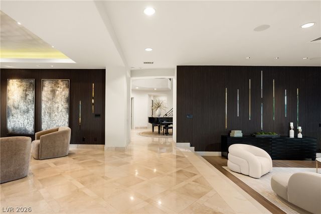65 Cascade Creek Lane, Las Vegas, NV 89113