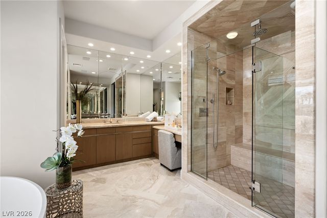 65 Cascade Creek Lane, Las Vegas, NV 89113