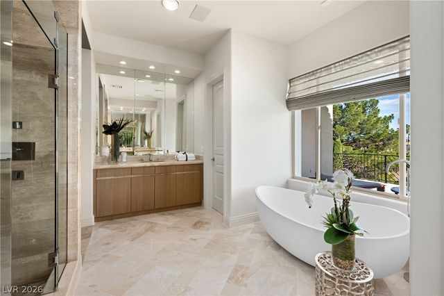 65 Cascade Creek Lane, Las Vegas, NV 89113