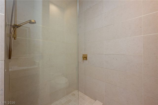 65 Cascade Creek Lane, Las Vegas, NV 89113