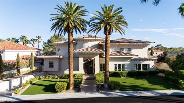65 Cascade Creek Lane, Las Vegas, NV 89113