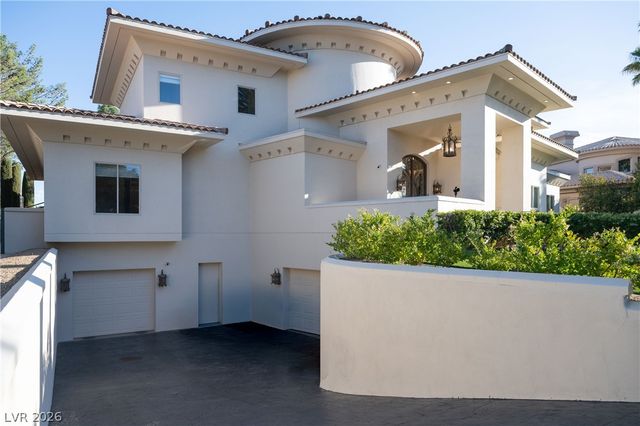 65 Cascade Creek Lane, Las Vegas, NV 89113