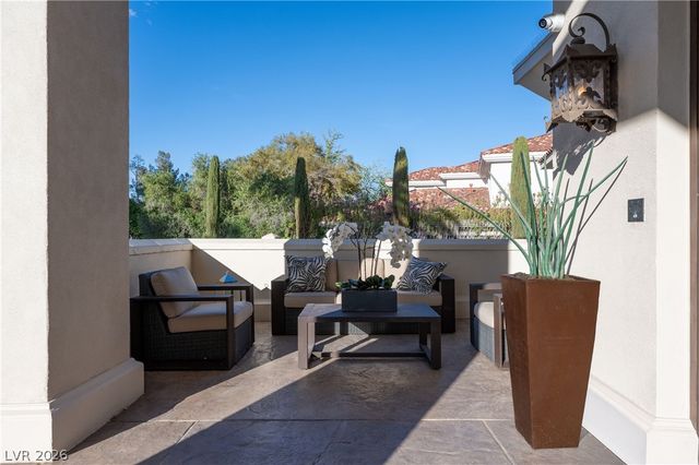65 Cascade Creek Lane, Las Vegas, NV 89113