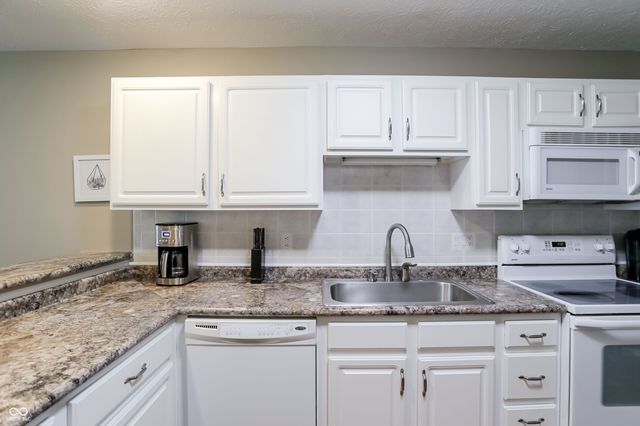 4726 Bridgefield Drive, Indianapolis, IN 46254