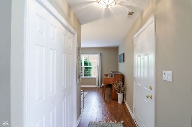 4726 Bridgefield Drive, Indianapolis, IN 46254