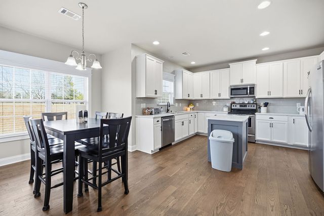 511 Cromer Road, Townville, SC 29689