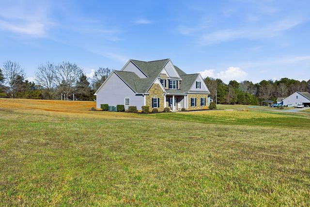 511 Cromer Road, Townville, SC 29689