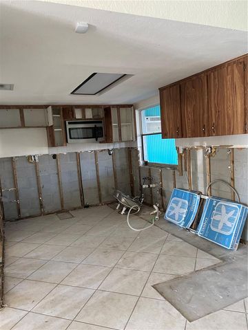 13612 FRANCES AVENUE, Hudson, FL 34667