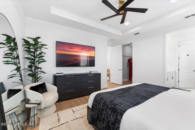 492 RUM RUNNER Way, St. Johns, FL 32259