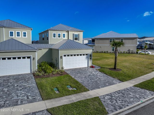 492 RUM RUNNER Way, St. Johns, FL 32259
