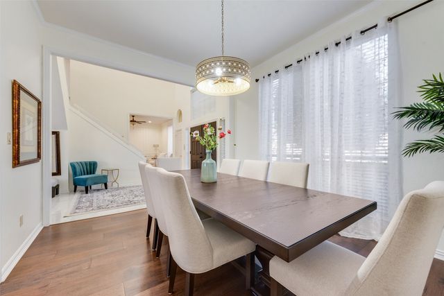 4601 Edge Creek Lane, Arlington, TX 76017