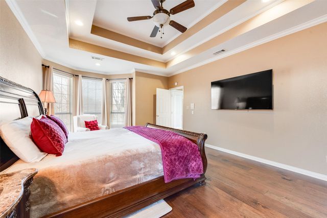 4601 Edge Creek Lane, Arlington, TX 76017