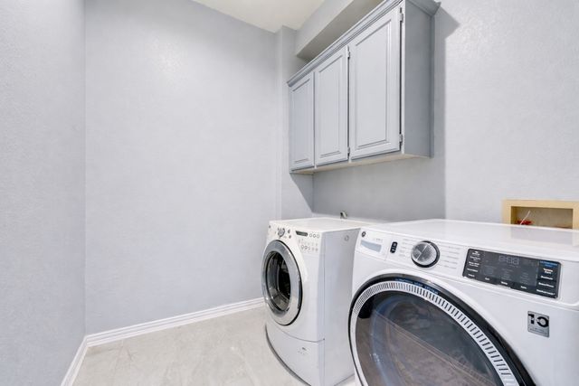 4601 Edge Creek Lane, Arlington, TX 76017