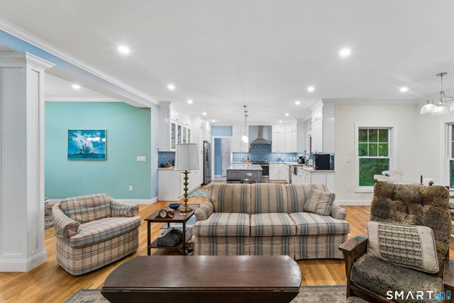 7 Tall Oaks Drive 7, New Milford, CT 06776