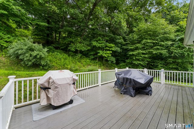 7 Tall Oaks Drive 7, New Milford, CT 06776